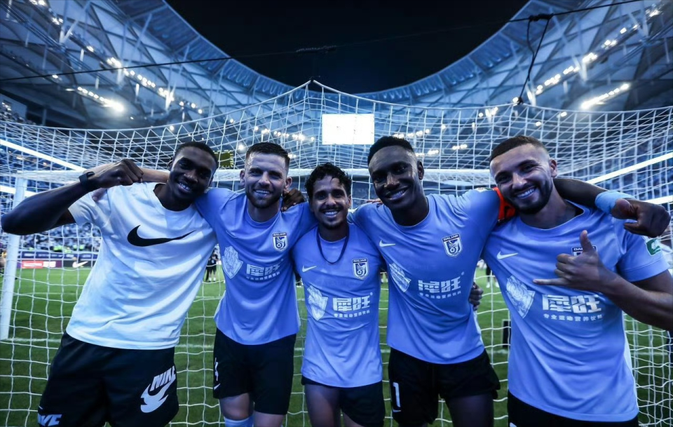 ft, 胜的对手, 但售卖的速